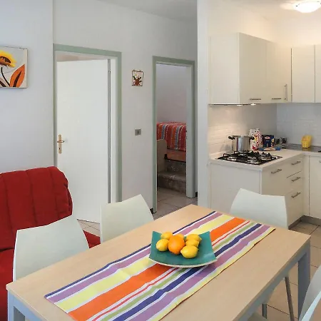 Apartment Primula By Interhome